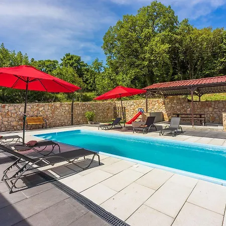 Daire Schoene Mit Pool Und Spielplatz Fuer Bribir (Primorje-Gorski Kotar)